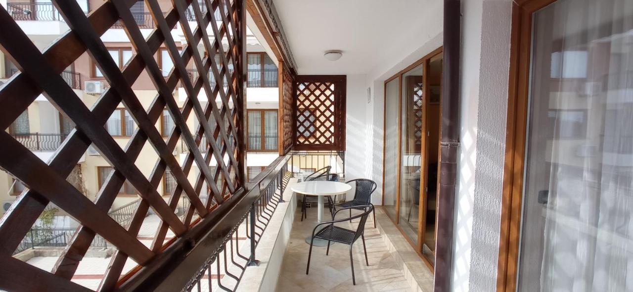 Garden Of Eden B3-2 Private One Bedroom Apartment Sveti Vlas Eksteriør bilde